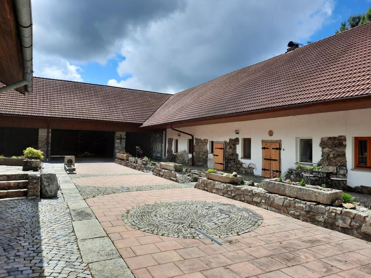 Apartmán Statek Ctiboř Exteriér fotografie