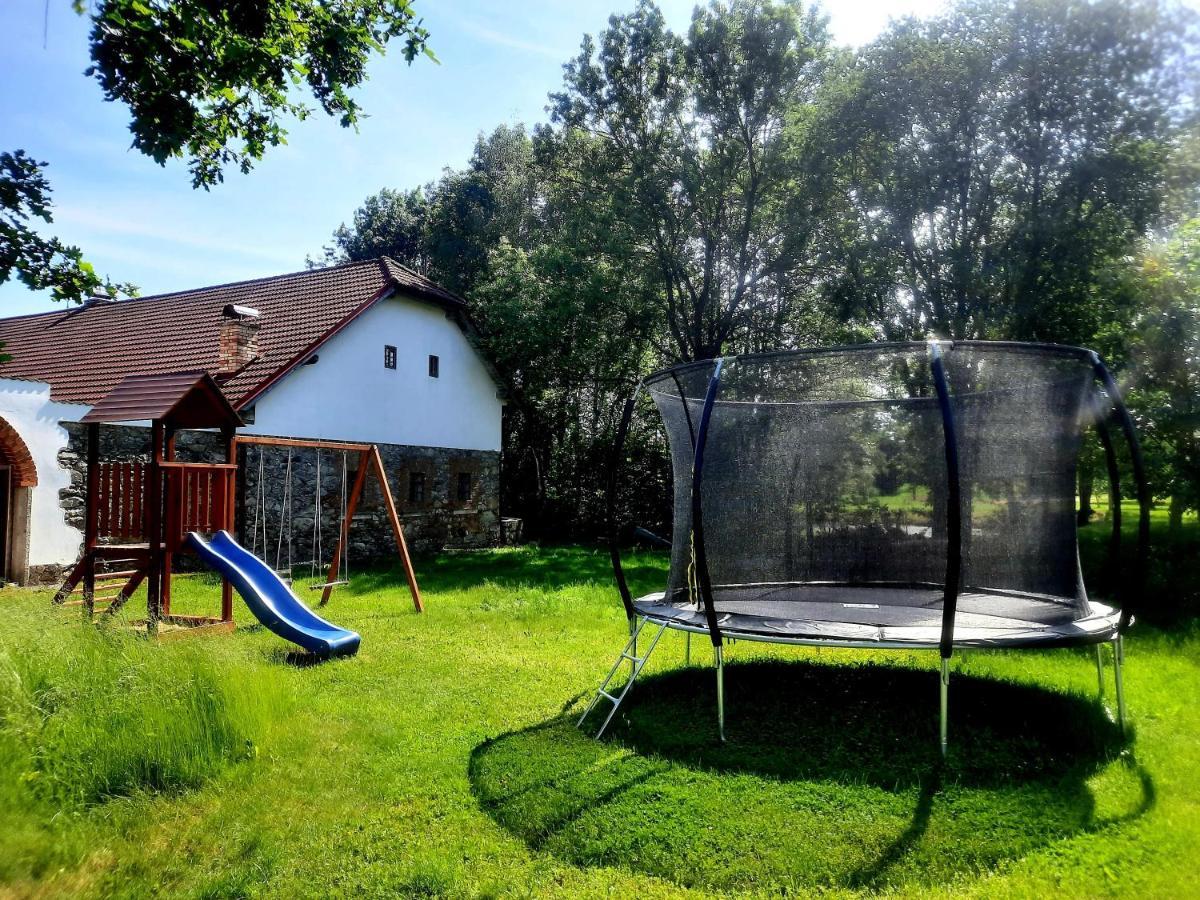 Apartmán Statek Ctiboř Exteriér fotografie